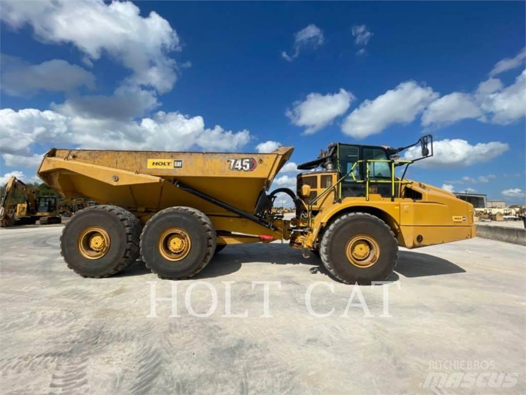 CAT 745 Csuklósdömperek