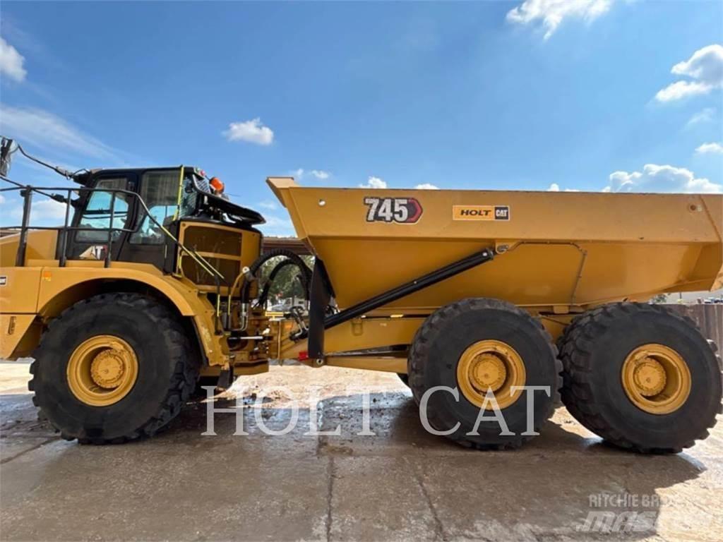 CAT 745 Csuklósdömperek