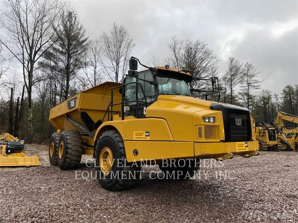 CAT 745 Csuklósdömperek