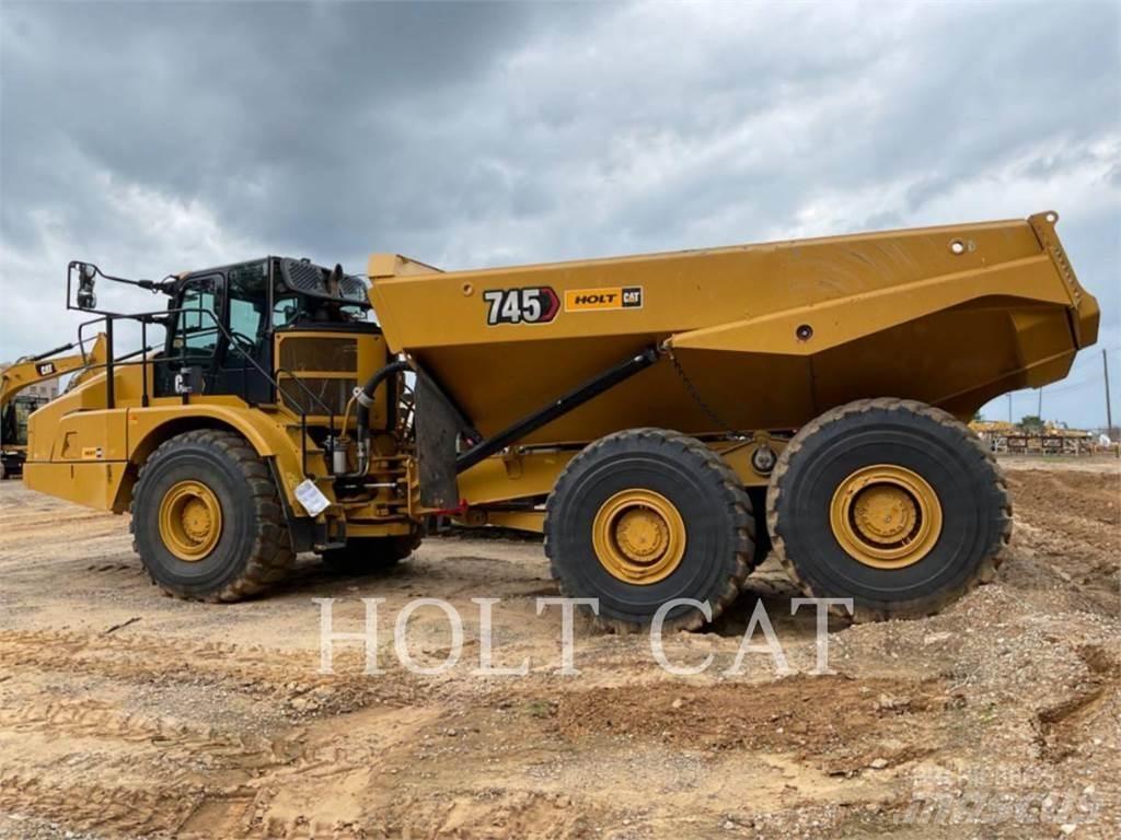 CAT 745 Csuklósdömperek