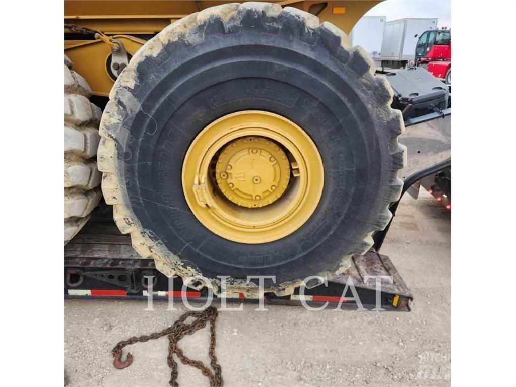 CAT 745 Csuklósdömperek