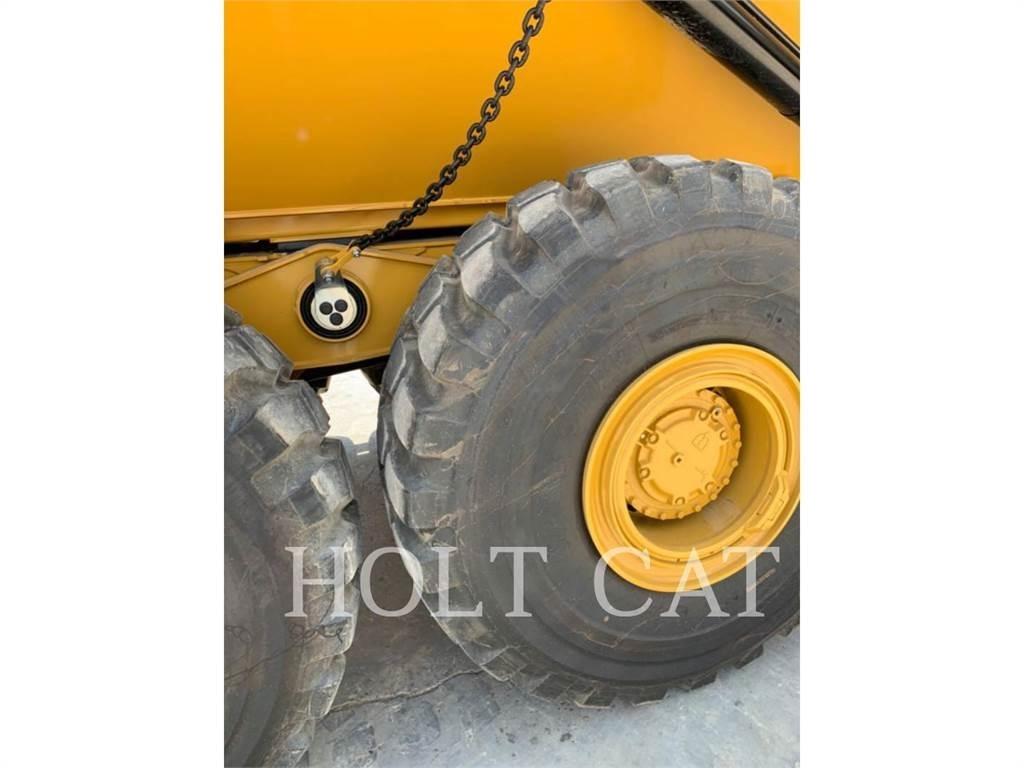 CAT 745 Csuklósdömperek