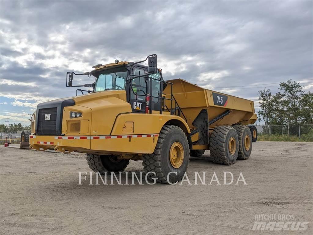 CAT 745 Csuklósdömperek