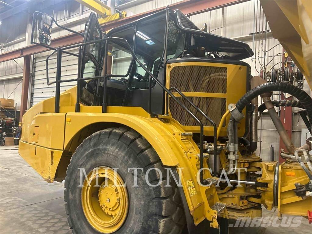 CAT 745 Csuklósdömperek