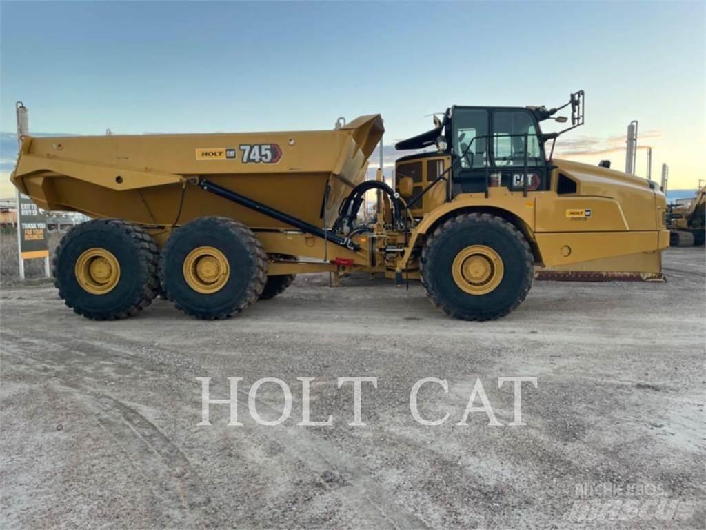 CAT 745 Csuklósdömperek