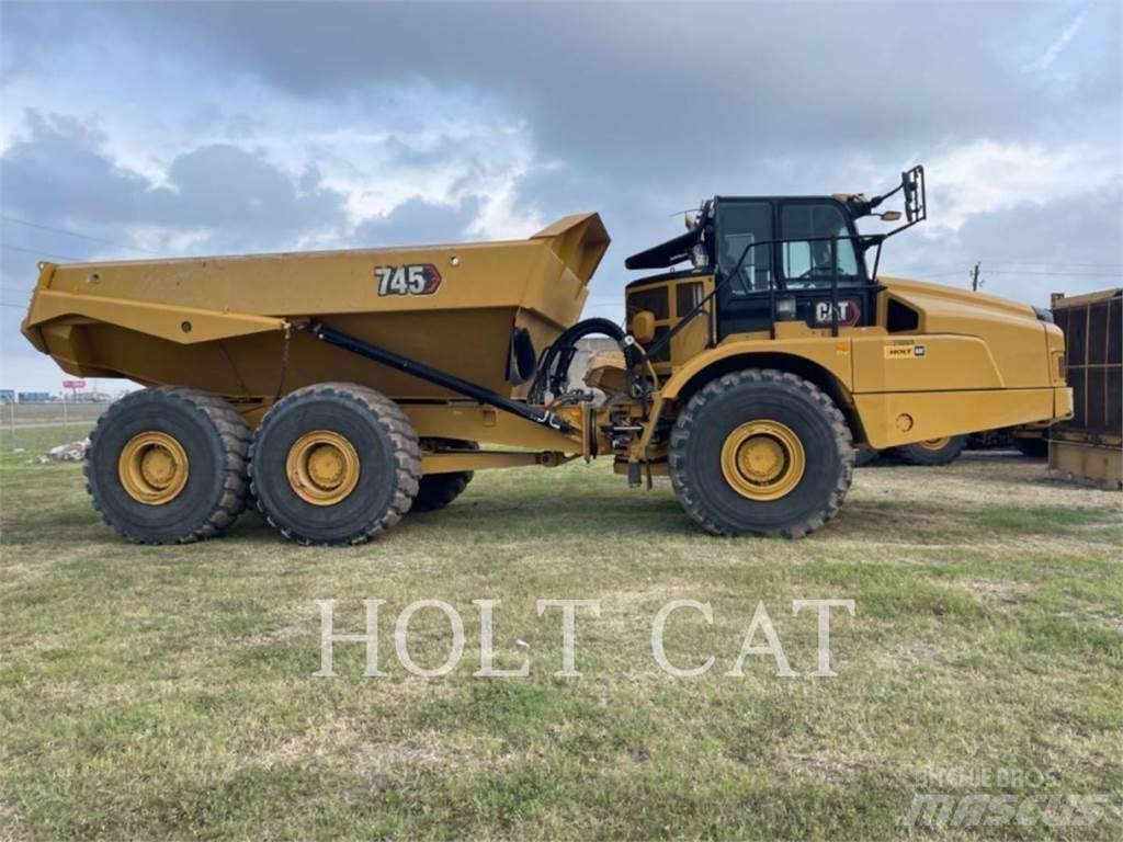 CAT 745 Csuklósdömperek