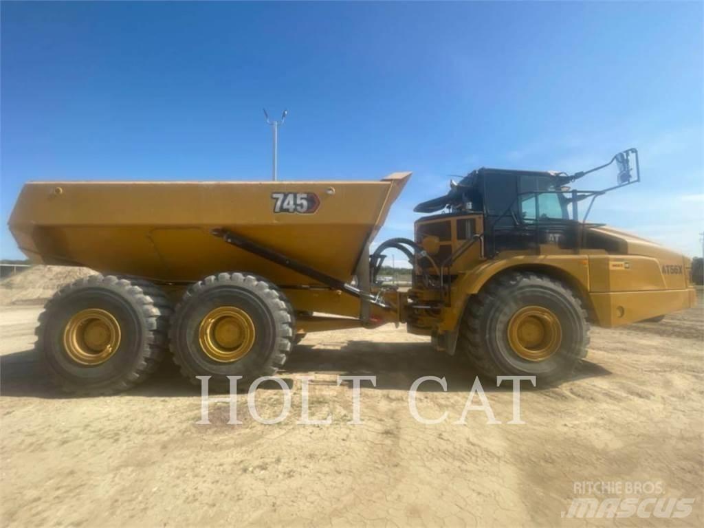 CAT 745 Csuklósdömperek