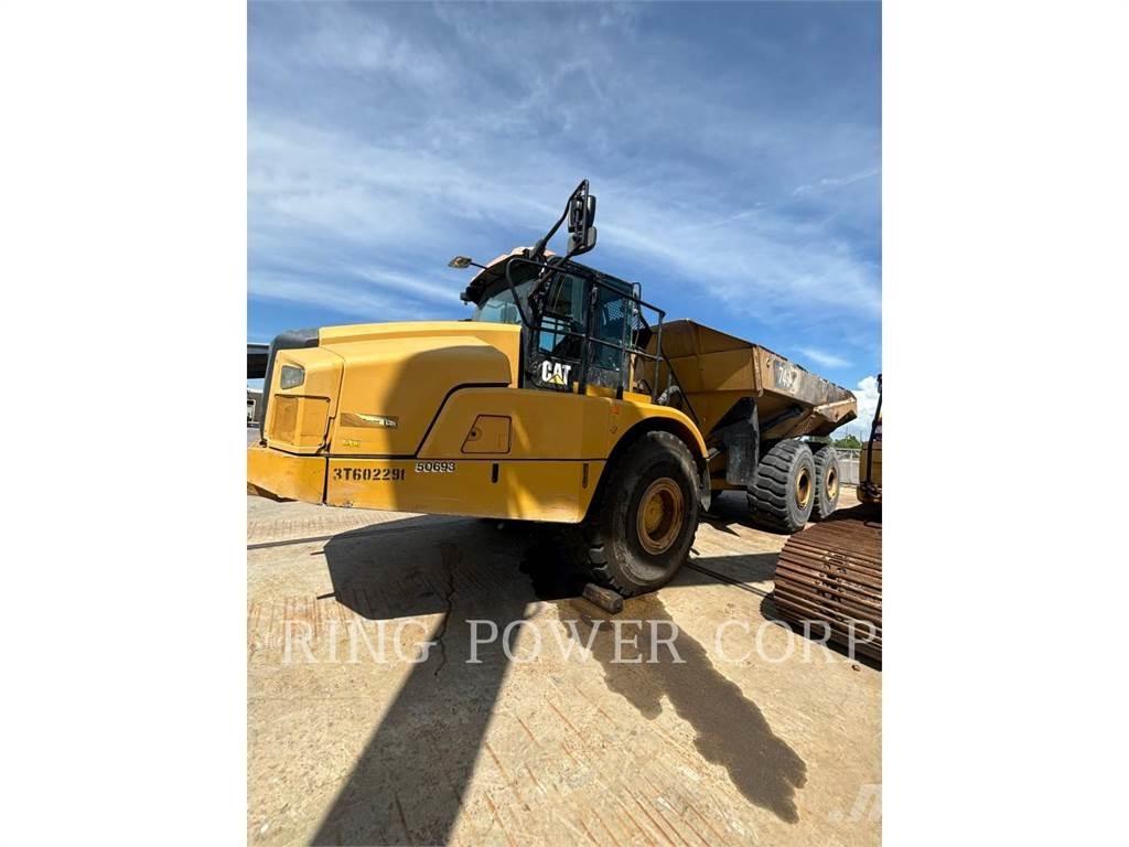 CAT 745 Csuklósdömperek