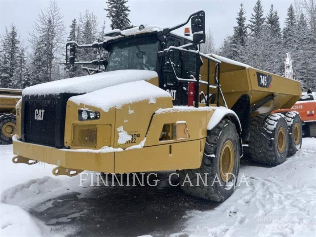 CAT 745 Csuklósdömperek