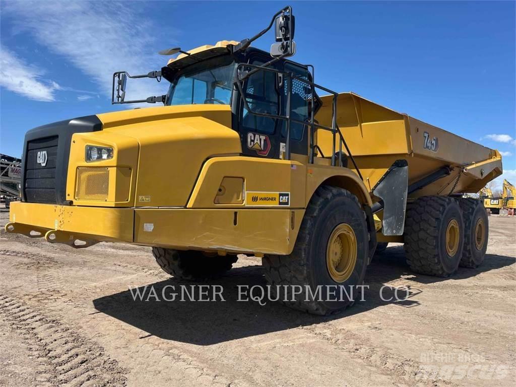 CAT 745 Csuklósdömperek