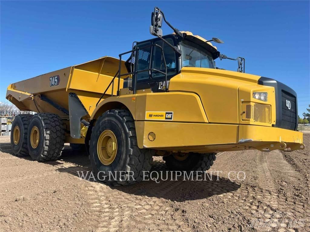 CAT 745 Csuklósdömperek