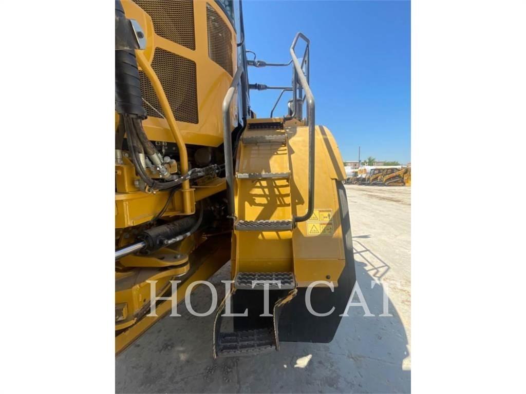 CAT 745 Csuklósdömperek