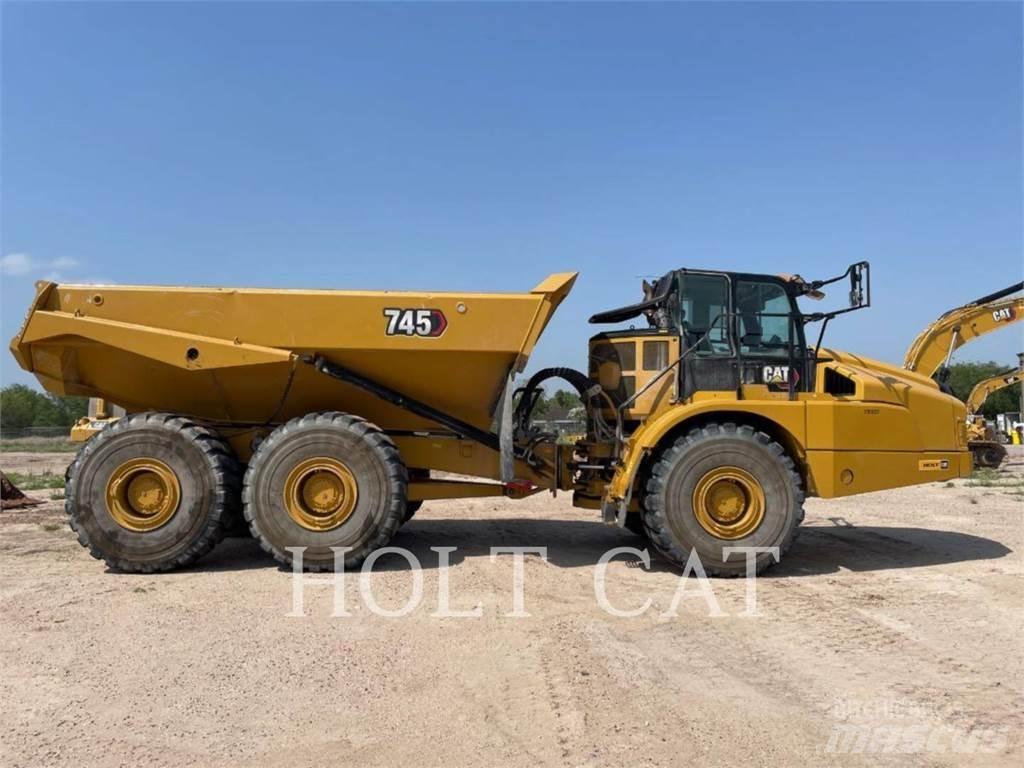 CAT 745 Csuklósdömperek
