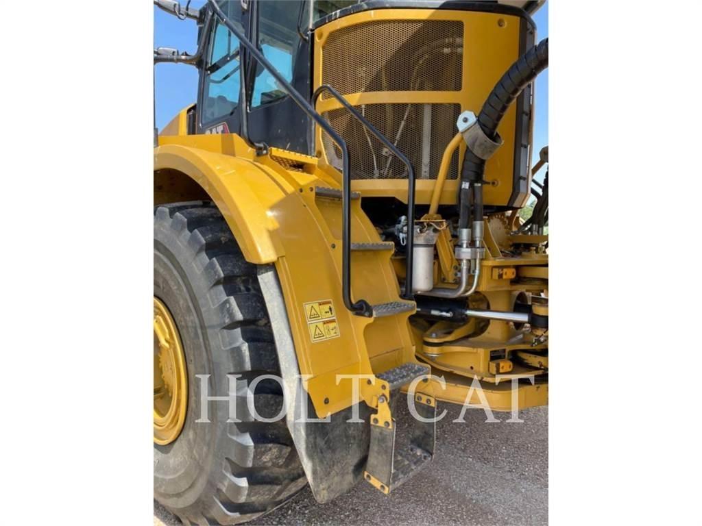 CAT 745 Csuklósdömperek
