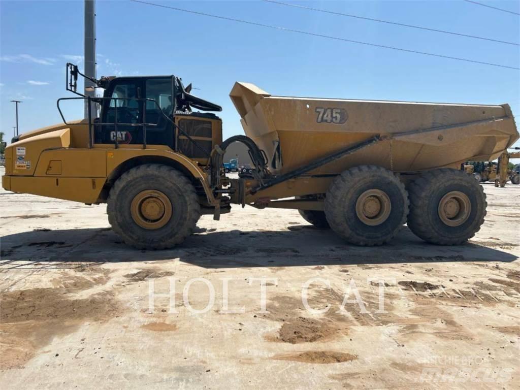 CAT 745 Csuklósdömperek