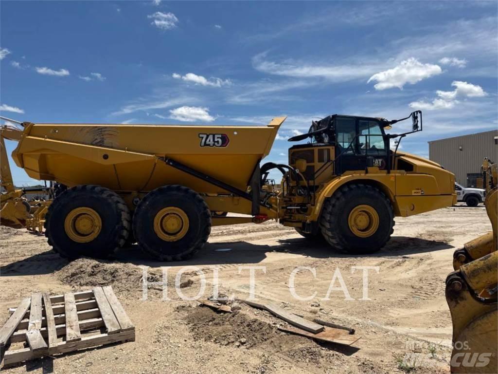 CAT 745 Csuklósdömperek