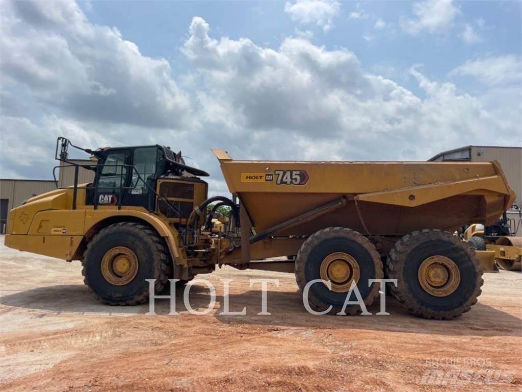 CAT 745 Csuklósdömperek