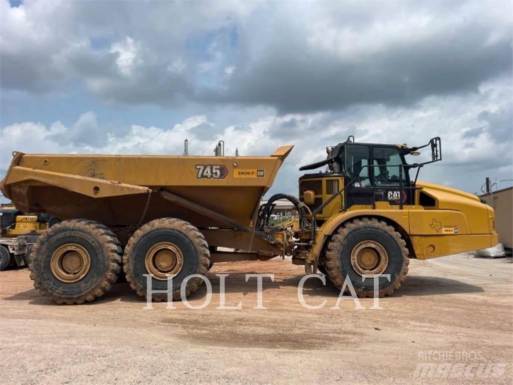 CAT 745 Csuklósdömperek