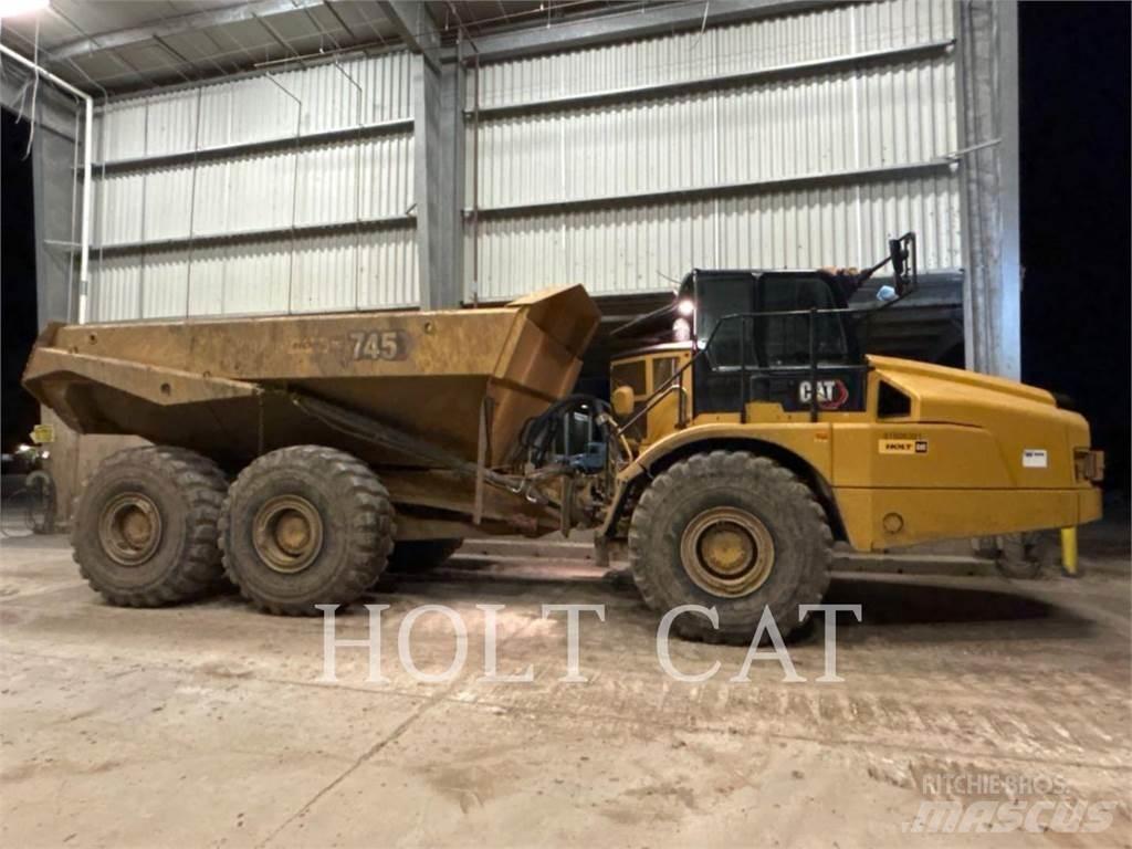 CAT 745 Csuklósdömperek