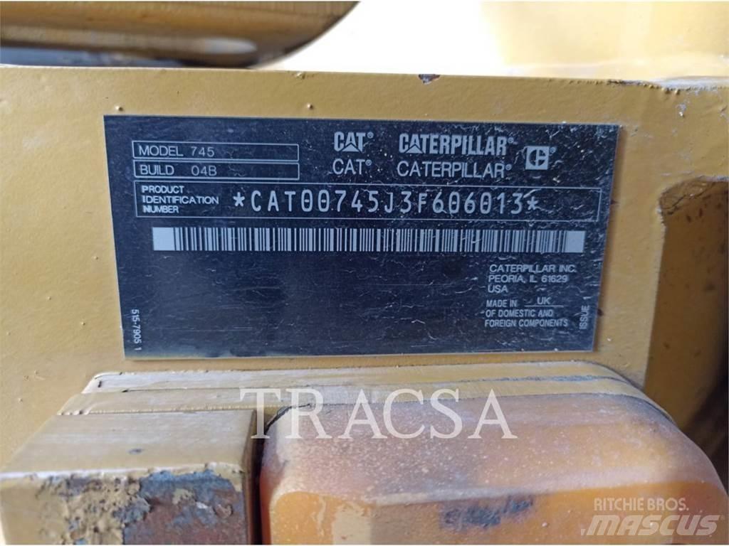 CAT 745 Csuklósdömperek