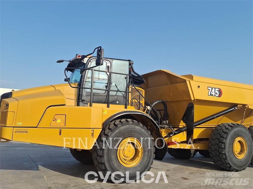 CAT 745 Csuklósdömperek
