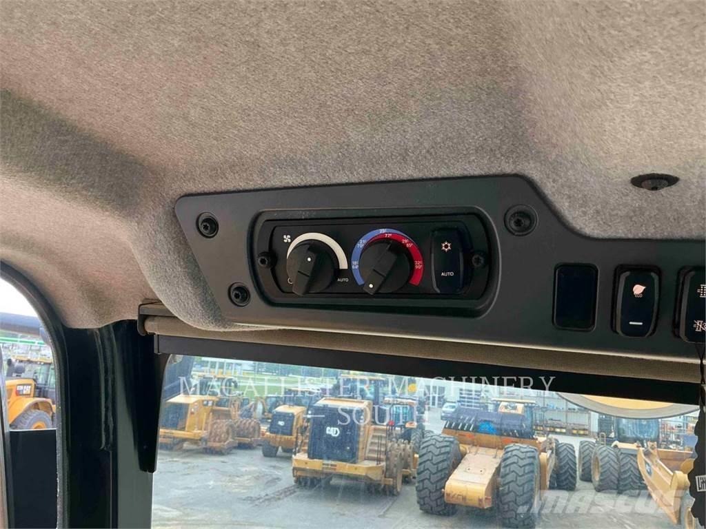 CAT 745 Csuklósdömperek