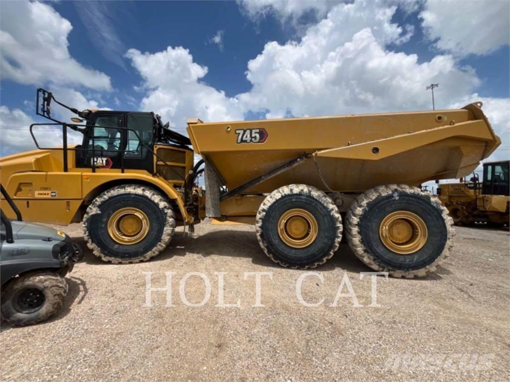 CAT 745 Csuklósdömperek