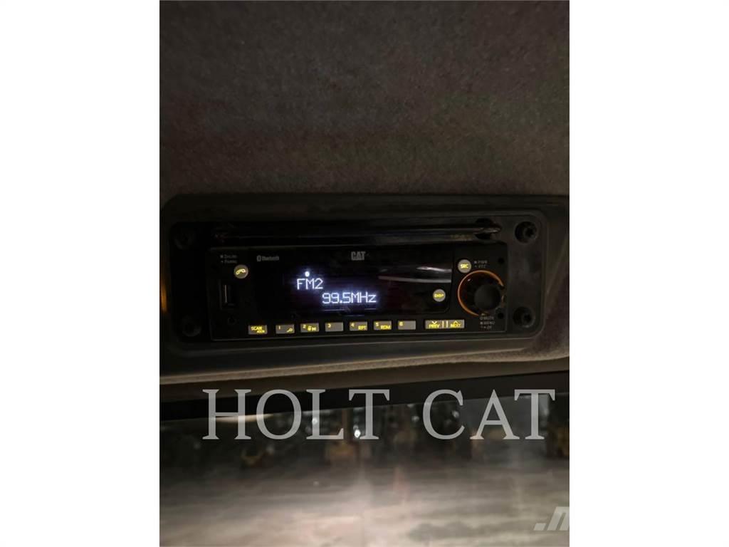 CAT 745 Csuklósdömperek