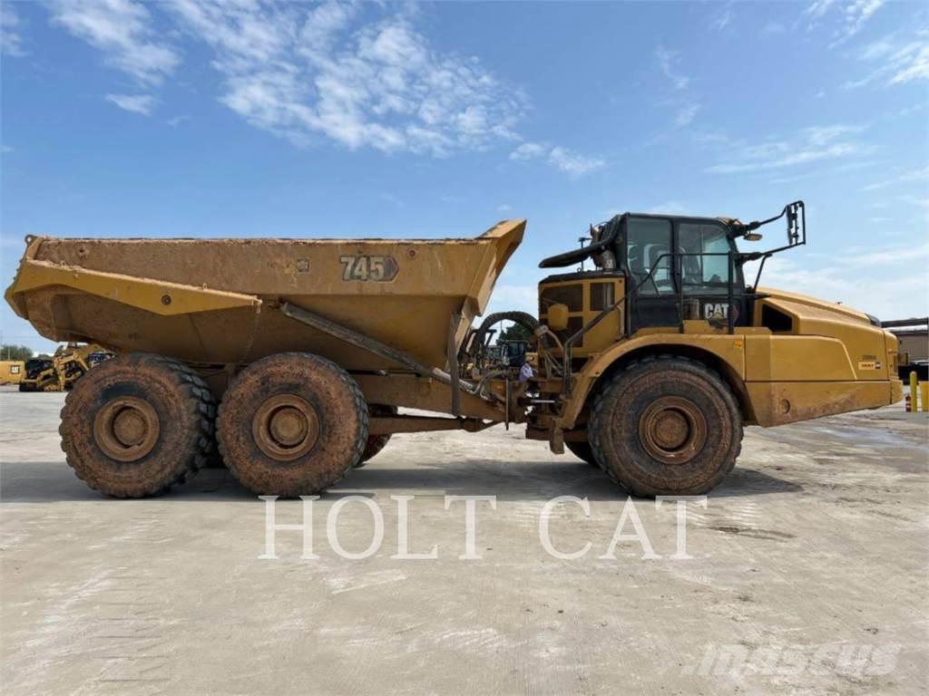CAT 745 Csuklósdömperek