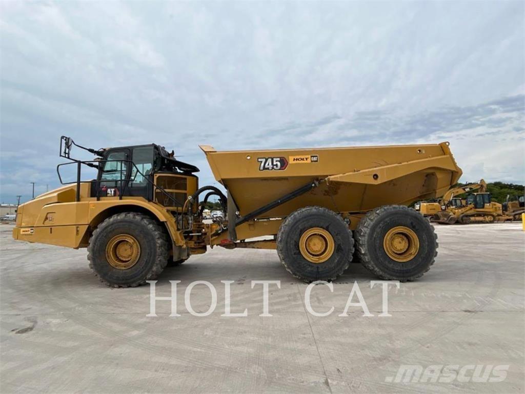 CAT 745 Csuklósdömperek