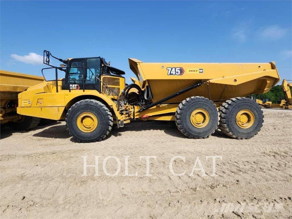 CAT 745 Csuklósdömperek