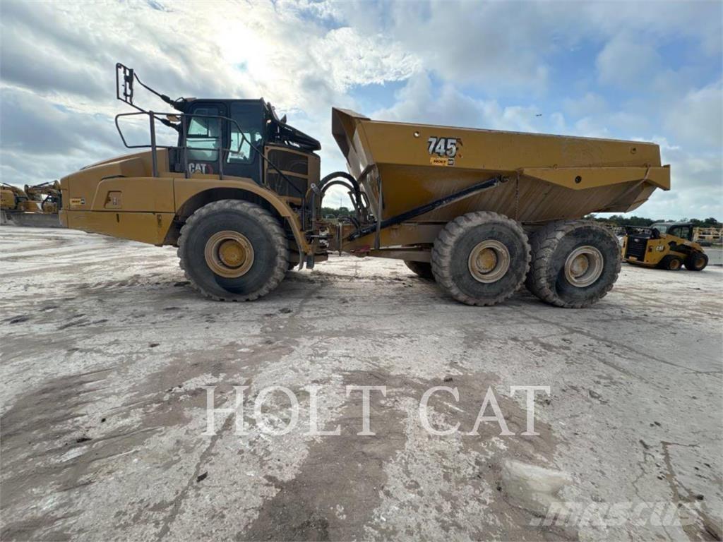 CAT 745 Csuklósdömperek
