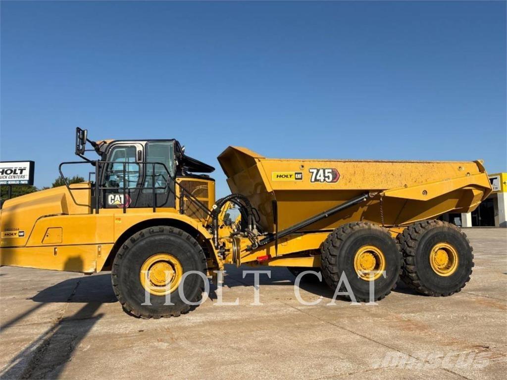CAT 745 Csuklósdömperek