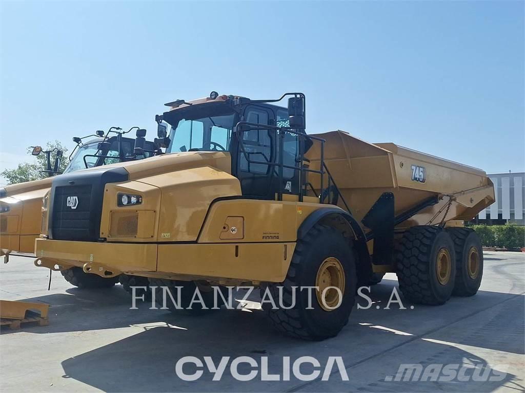 CAT 745 Csuklósdömperek