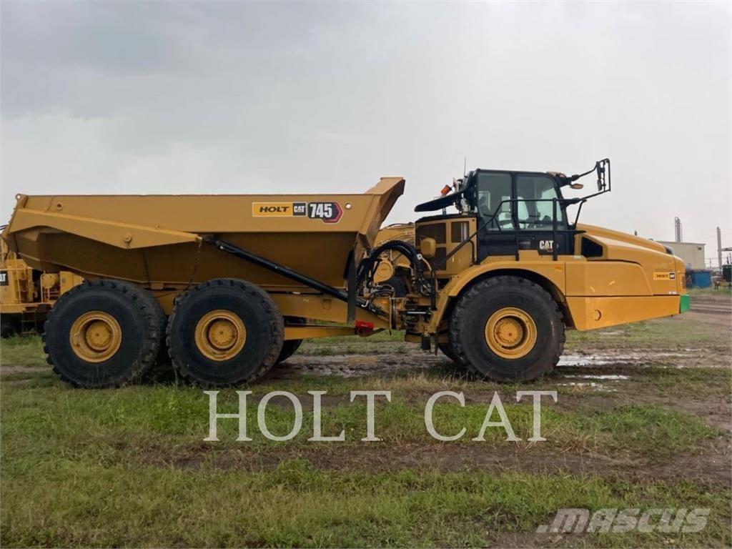 CAT 745 Csuklósdömperek