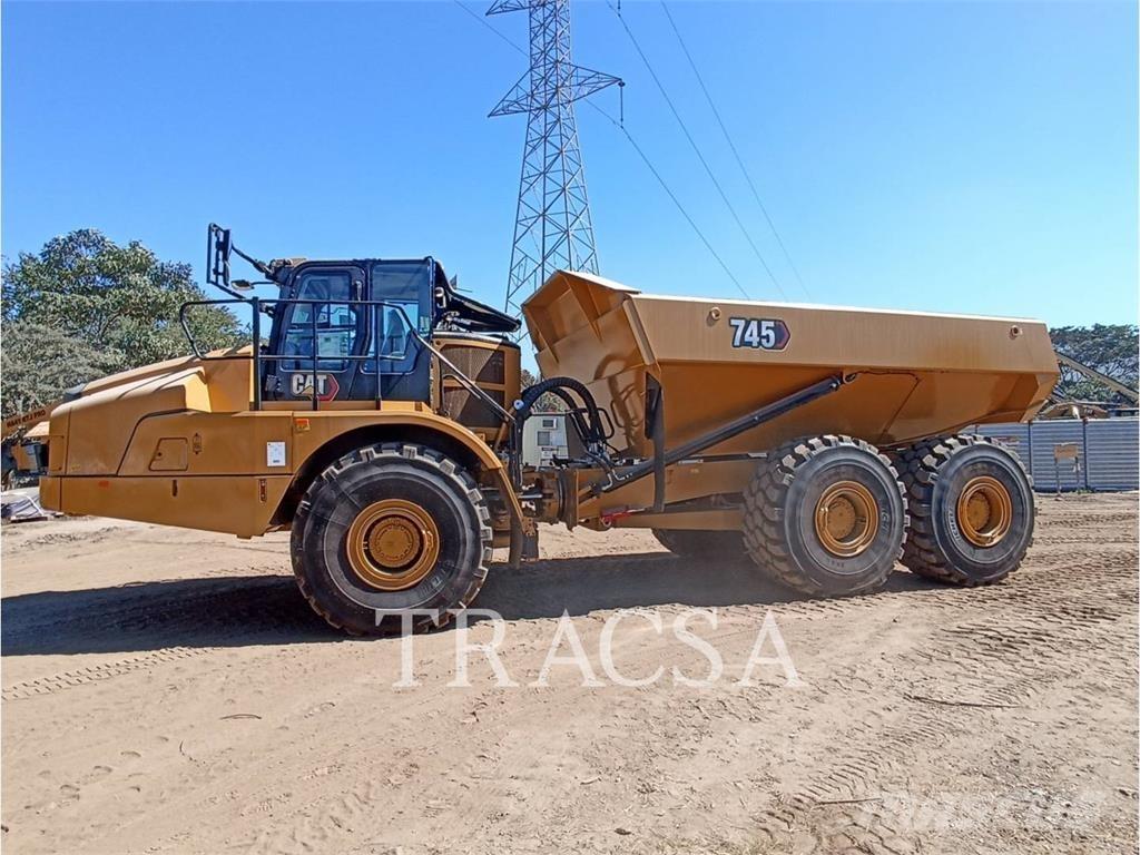 CAT 745 Csuklósdömperek