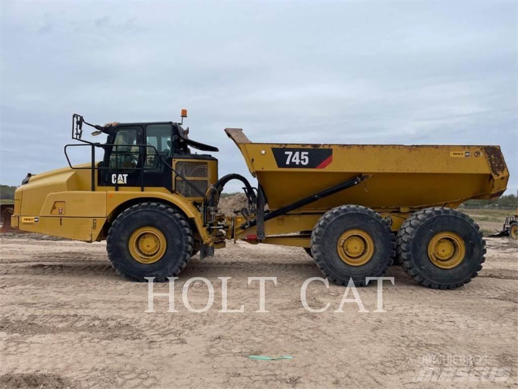 CAT 745 Csuklósdömperek
