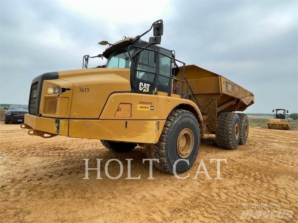 CAT 745-04 Csuklósdömperek