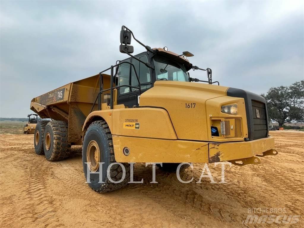 CAT 745-04 Csuklósdömperek