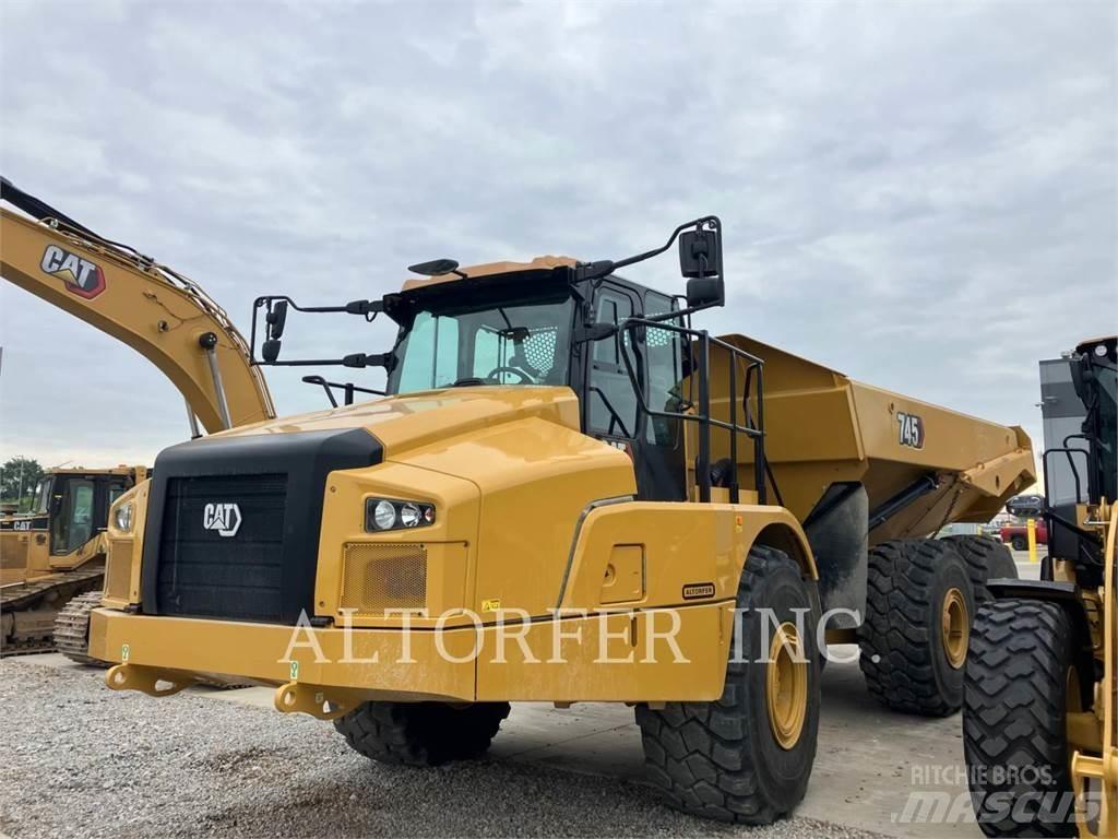 CAT 745-04 Csuklósdömperek