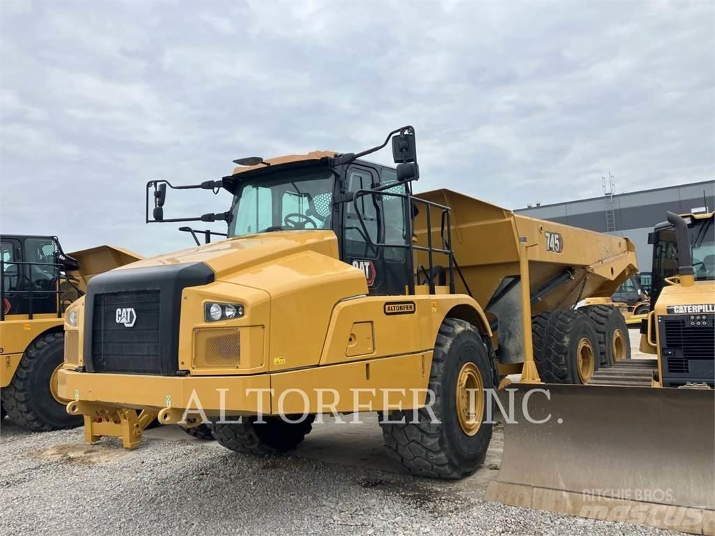 CAT 745-04 Csuklósdömperek