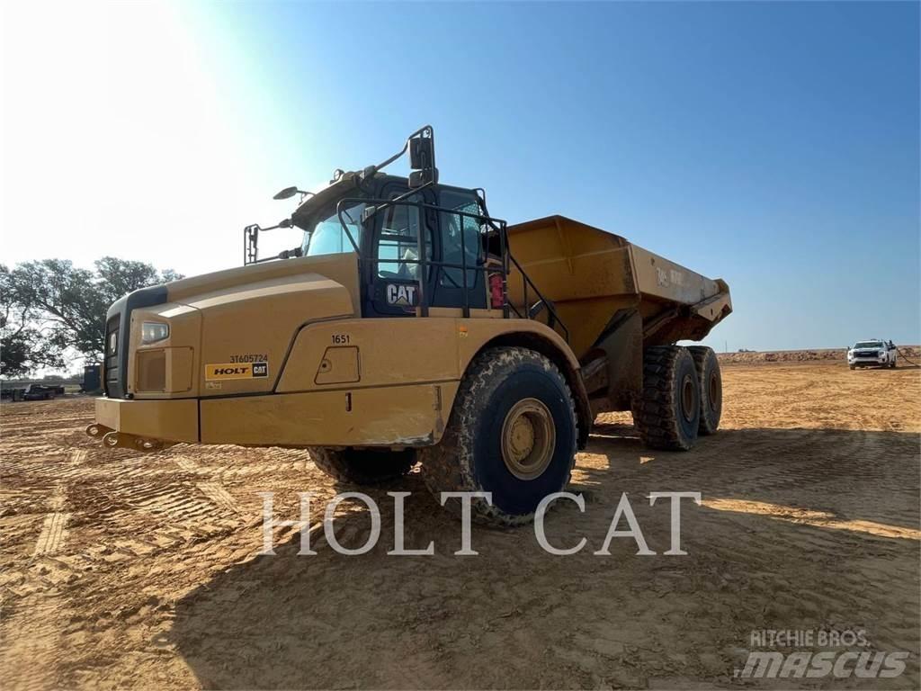 CAT 745-04 Csuklósdömperek