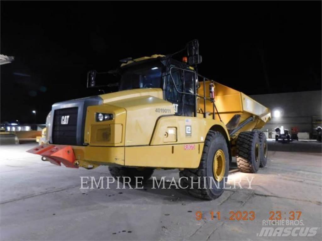 CAT 745-04 Csuklósdömperek