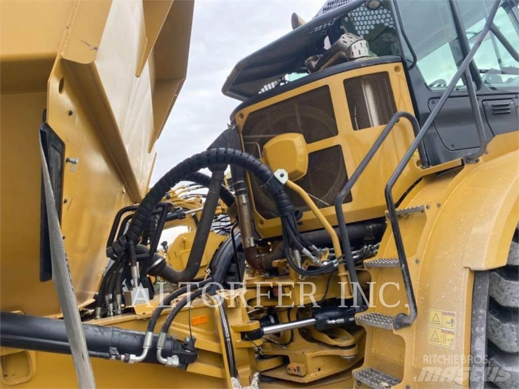 CAT 745-04 Csuklósdömperek