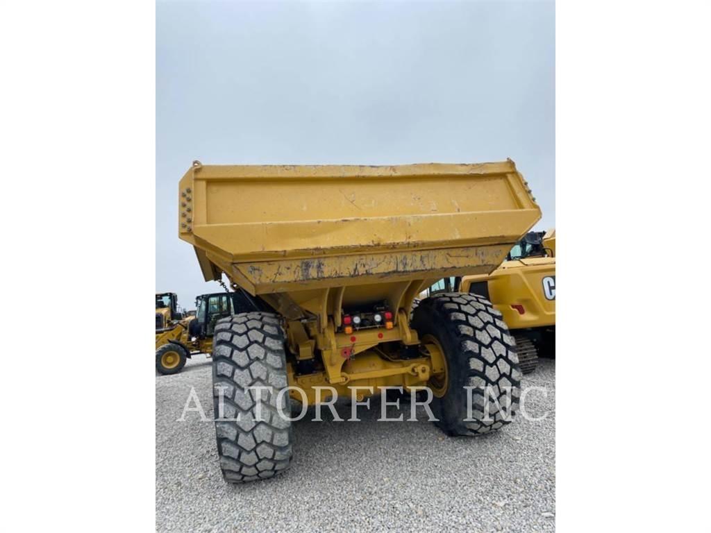 CAT 745-04 Csuklósdömperek