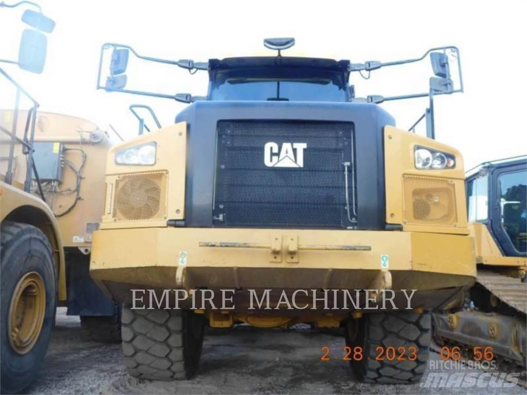 CAT 745-04 Csuklósdömperek