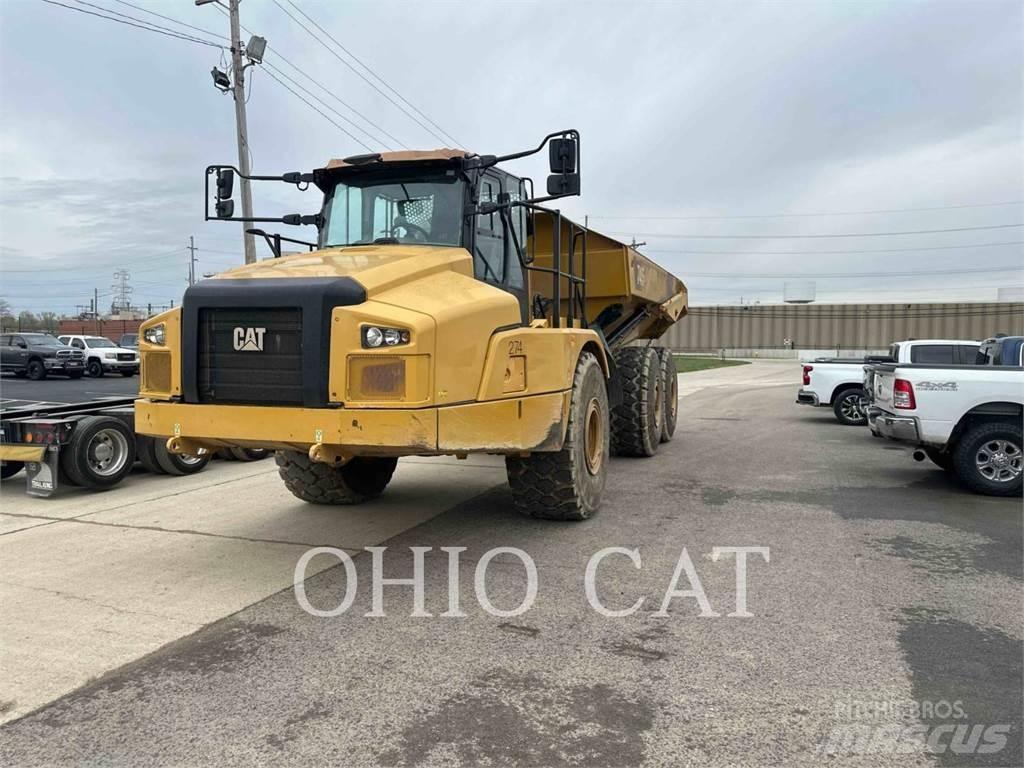 CAT 745-04 Csuklósdömperek