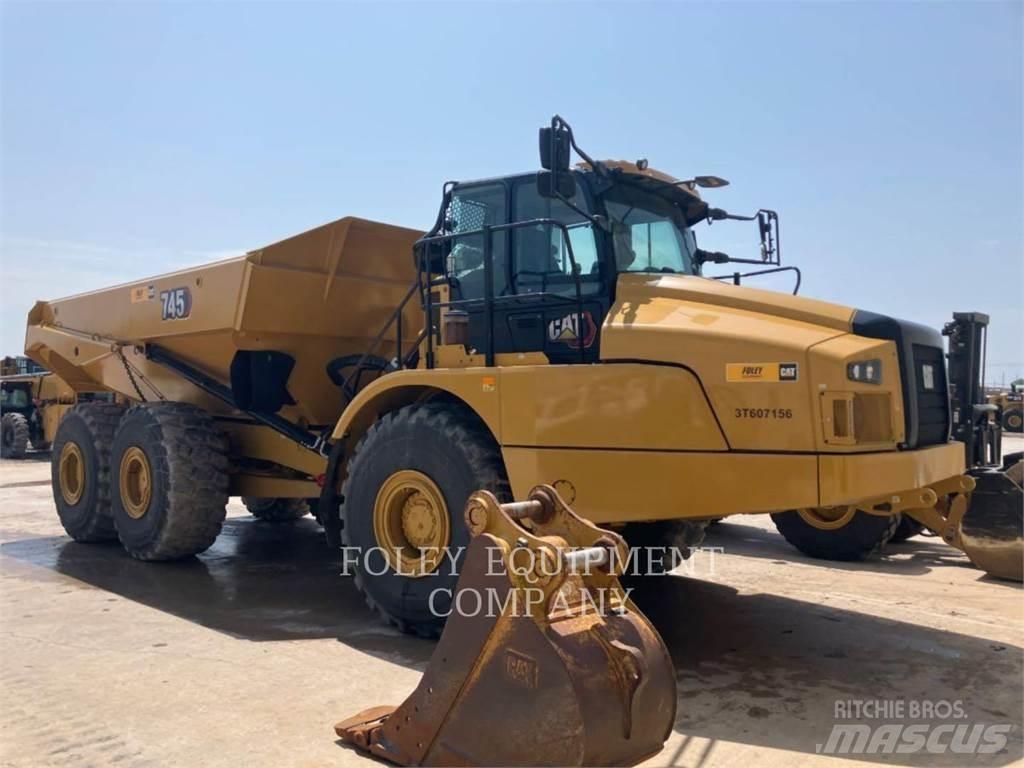 CAT 745-04 Csuklósdömperek