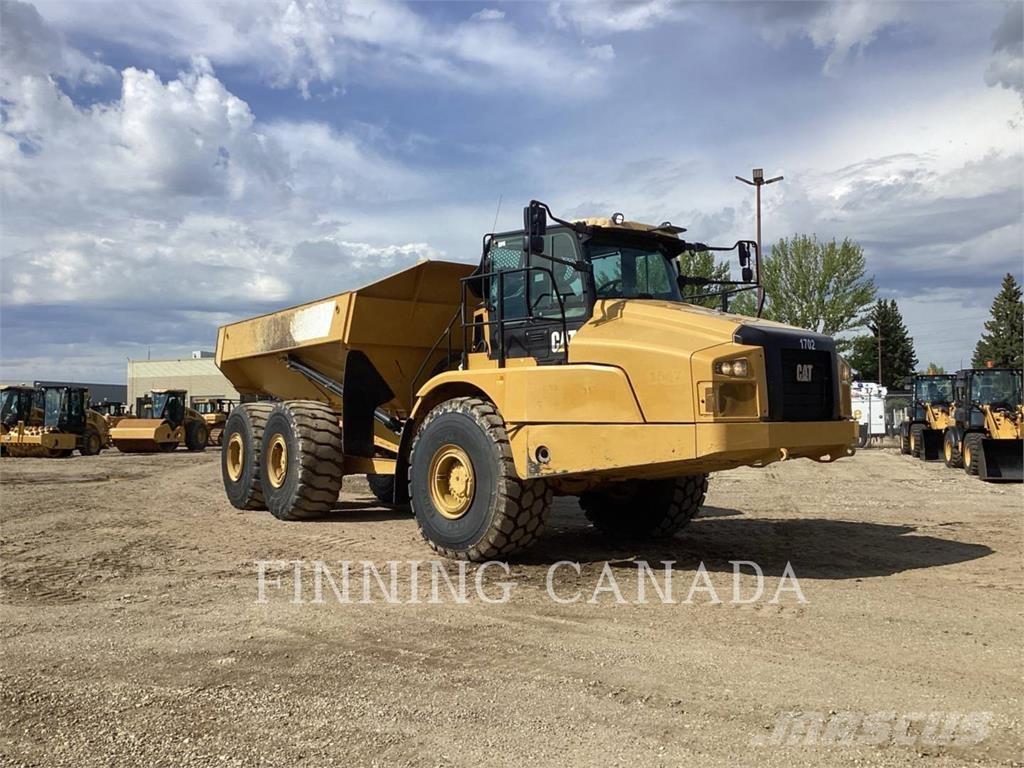 CAT 745-04 Csuklósdömperek