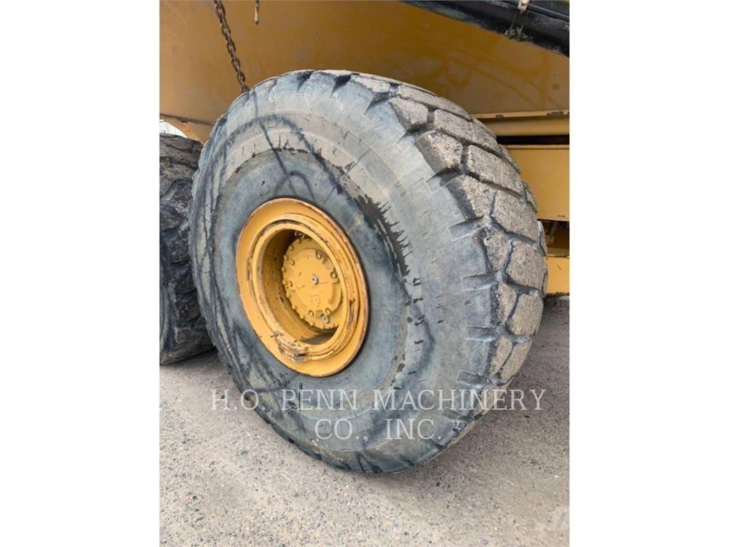 CAT 745 C Csuklósdömperek